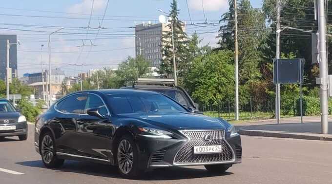 Автопарк губернатора раскрывает тайны: какие автомобили обслуживаются за бюджетные средства?