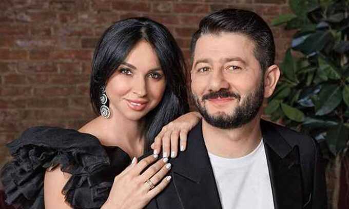 Галустян поделился о своем разводе и начале нового этапа в жизни, отметив значимость уважения и личностного развития