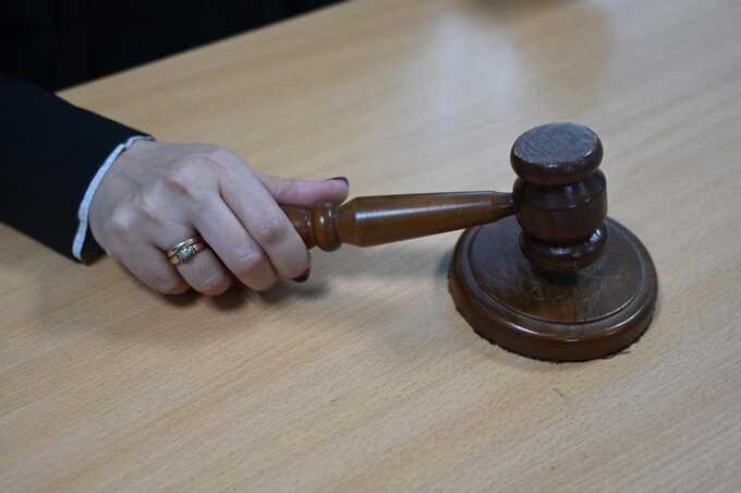 Бывший заместитель министра ЖКХ Свердловской области будет судим за получение взятки в размере 2 миллиона рублей
