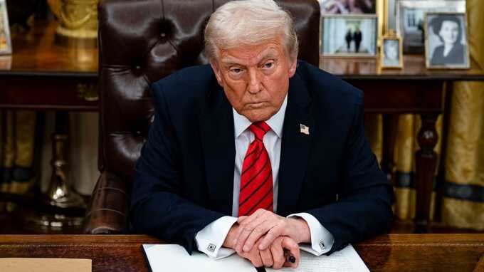 Трамп оставляет возможность введения санкций против России, однако надеется на успех переговоров по Украине