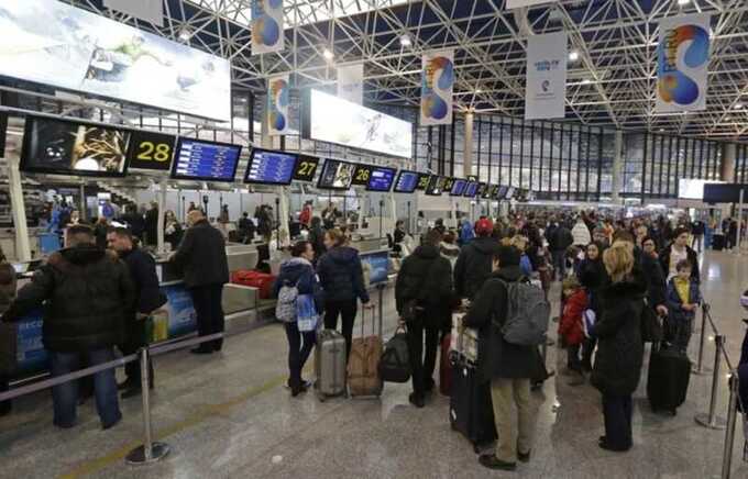 Рейс из Шарм-эль-Шейха в Санкт-Петербург задержан более чем на 15 часов