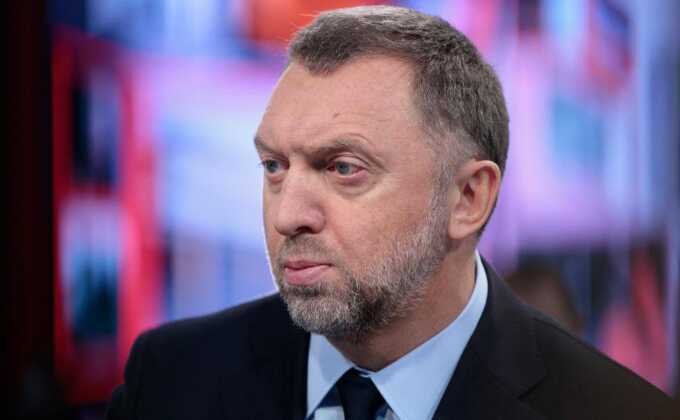Имя Дерипаски появилось в деле о сексуальной эксплуатации школьниц — миллиардер упоминается в показаниях