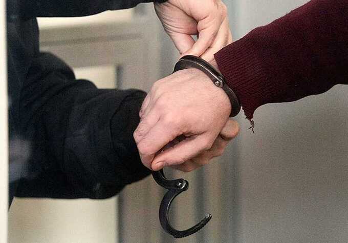 В Санкт-Петербурге завели дело из-за мадригала на баннерах ко Дню Победы