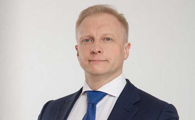 Руководитель компании "Бронестёкол" Михаил Максюков скончался в результате столкновения с грузовиком