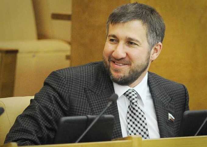 Коррупция и пытки: каким образом Григорий Аникев добился 12-летних сроков для своих бывших сотрудников