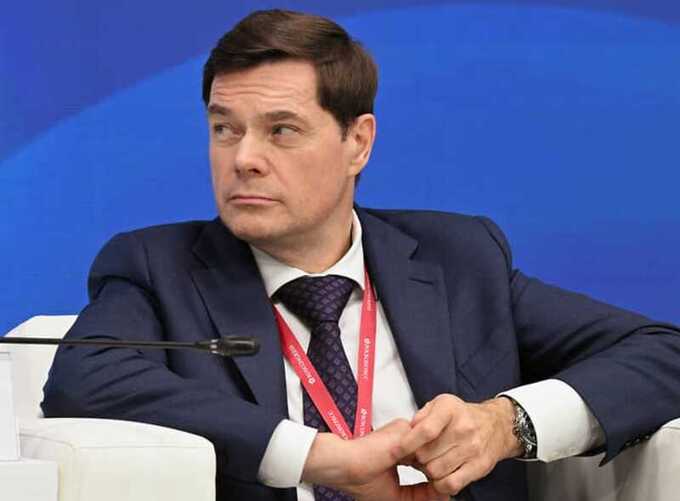 Алексей Мордашов старается заручиться поддержкой Андрея Костина в споре с губернатором Филимоновым