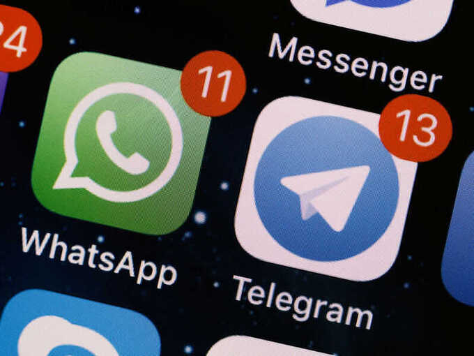 Роскомнадзор подтвердил, что ограничил голосовые вызовы в WhatsApp и Telegram