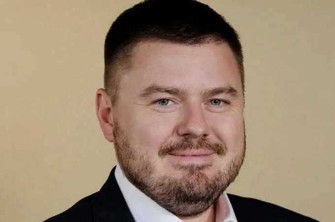 Офшорные зоны, меценатство и миллионы РЖД: тайные финансовые схемы семьи Алексея Крапивина