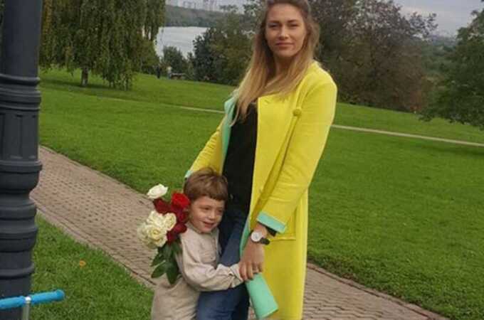 Экс-возлюбленная Бориса Немцова Екатерина Ифтоди выселила арендатора из её дома