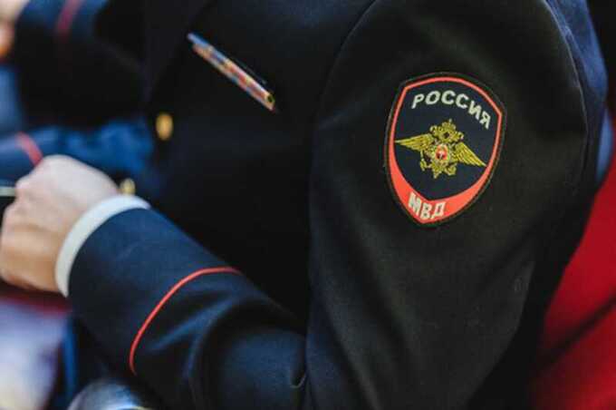 В Санкт-Петербурге проводится зачистка в УЭБ и ПК в связи с расследованием хищения бюджетных средств