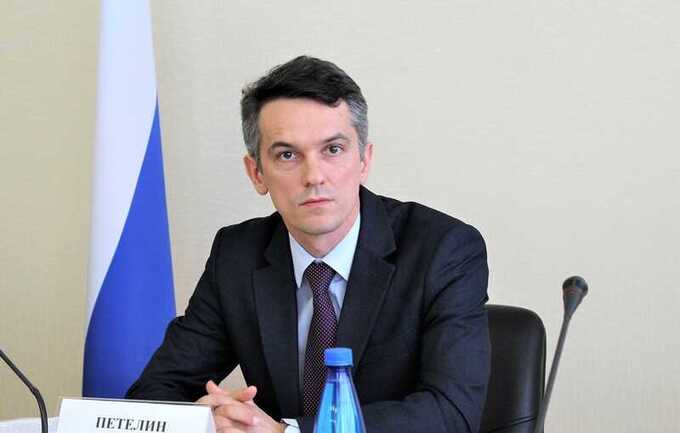 Отставку руководителя Симферопольского района Крыма Сергея Петелина перенесли в связи с расследованием ФСБ