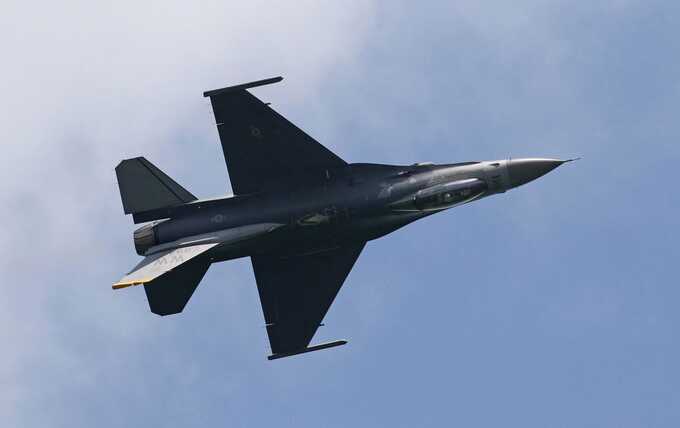 F-16 потерпел крушение в Польше в ходе подготовки к авиашоу