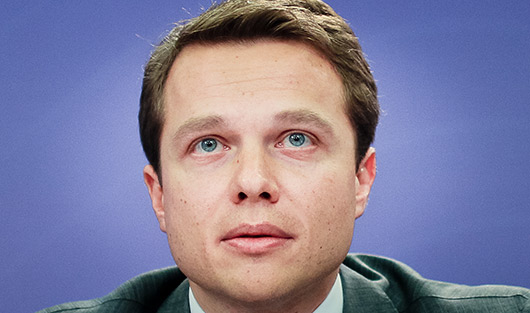 Все под Максимку: вице-мэр перегоняет активы используя Совкомбанк? Все под Максимку: вице-мэр перегоняет активы используя Совкомбанк?